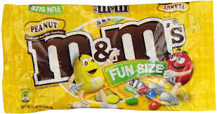 M&M's Peanut Chocolate Candy Fun Size 11.23oz - GroceriesToGo Aruba | Convenient Online Grocery Delivery Services