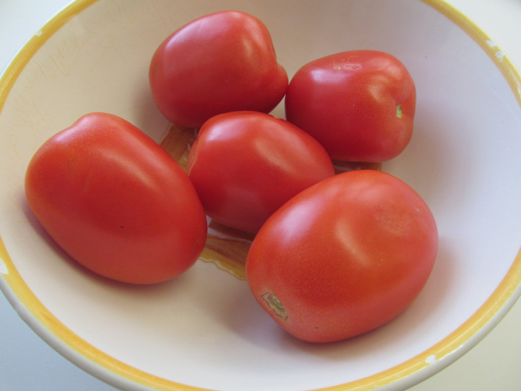 Tomato Plum 1kg - GroceriesToGo Aruba | Convenient Online Grocery Delivery Services